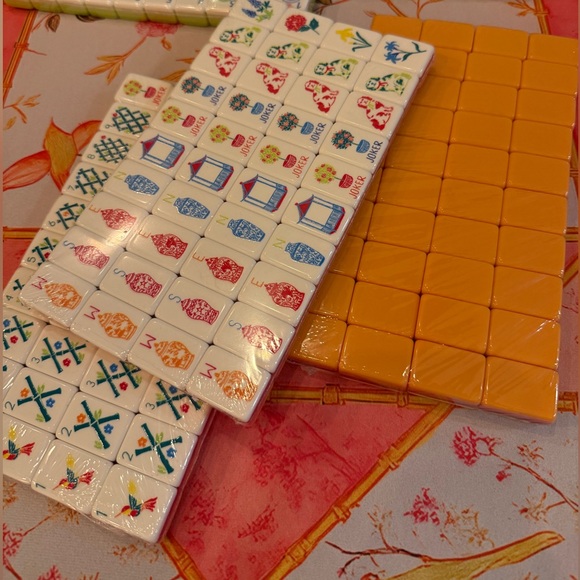 Colorful Mahjong Tile Set - Picture 3 of 3